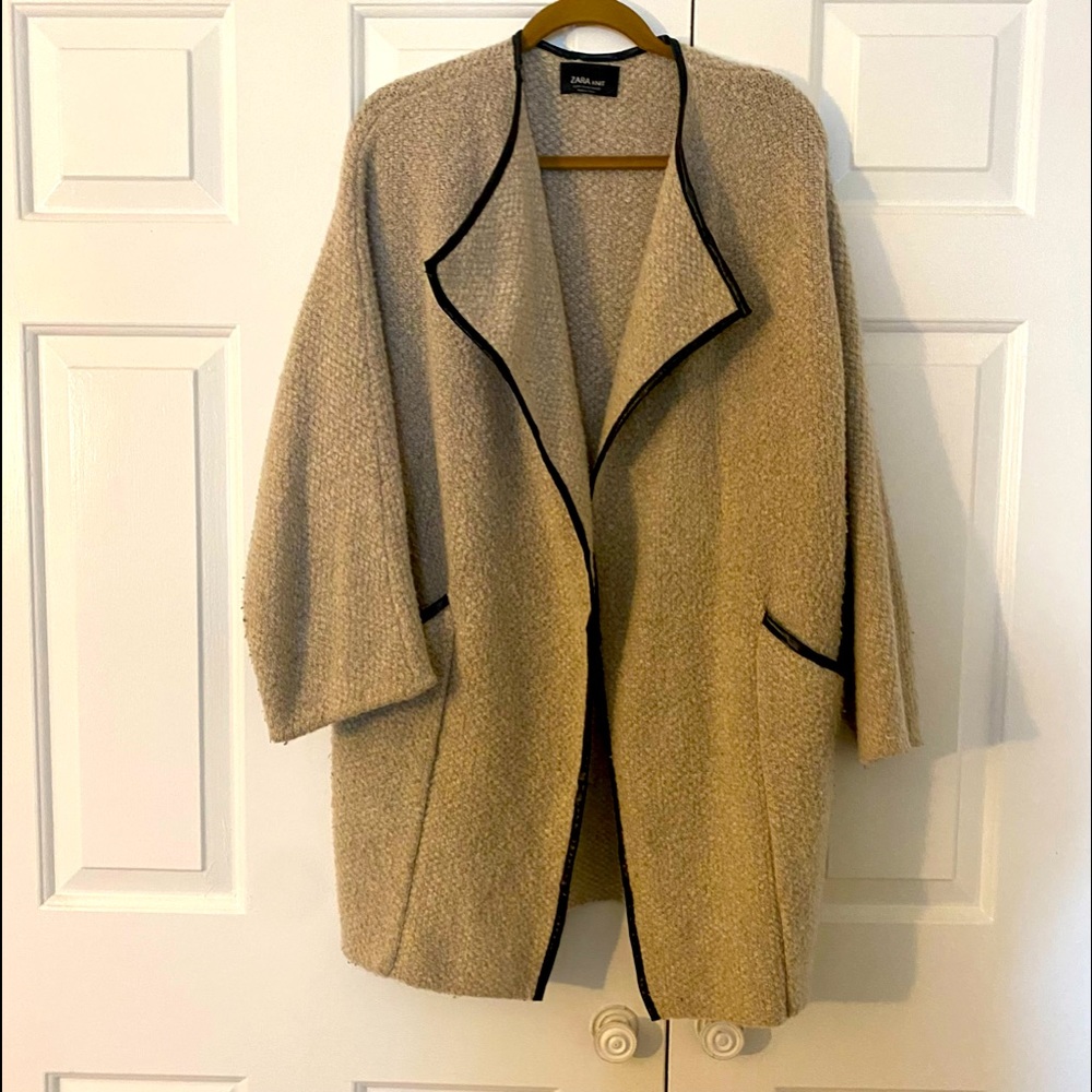 One size Zara wool overcoat 👌🏻💕